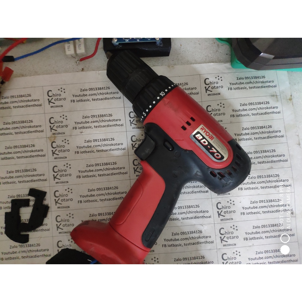 Đế chuyển pin máy khoan, vit Ryobi 7.2V NiCD sang dùng hộp pin cài Makita LXT đóng lại 8.4V