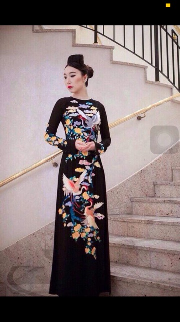 Áo dài truyền thống thêu kĩ đẹp phẳng không dúm trên chất liệu vải chiffon