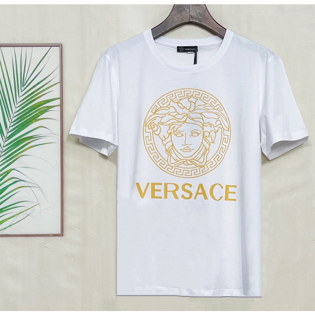 Áo Thun Ngắn Tay Cổ Tròn In Chữ Medusa Màu Vàng Phong Cách Mới Mùa Hè 2022 Cho Nam