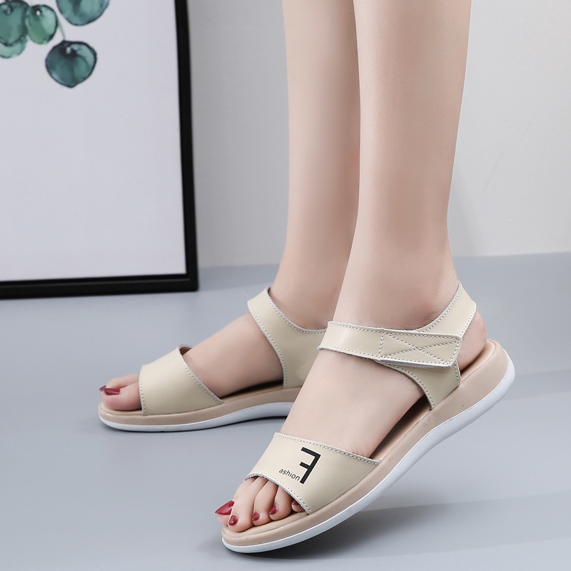 Giày sandal nữ đế bệt thoải mái