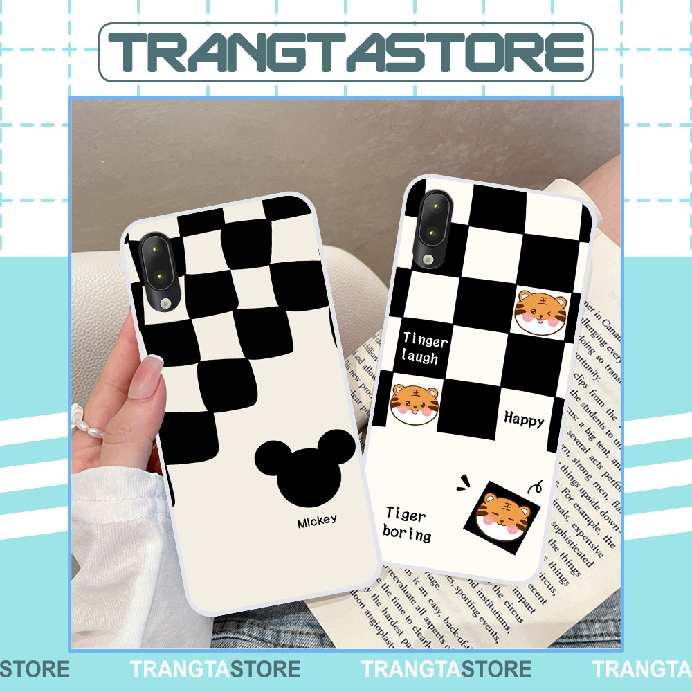 Ốp Vsmart Star in hình sọc caro, họa tiết đen trắng dễ thương