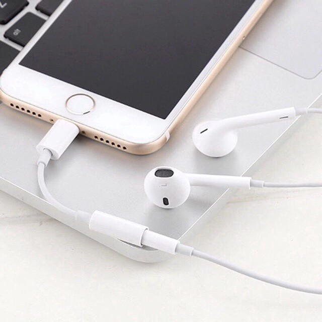 Apple Original Bộ chuyển đổi cổng Lightning sang jack Audio 3.5 chuyên dụng cho IPhone7 / 7 Plus LLS (Trắng)