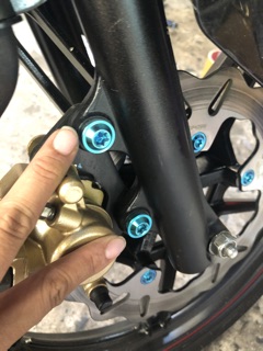 Ốc gr5 bắt bas heo dầu yamaha