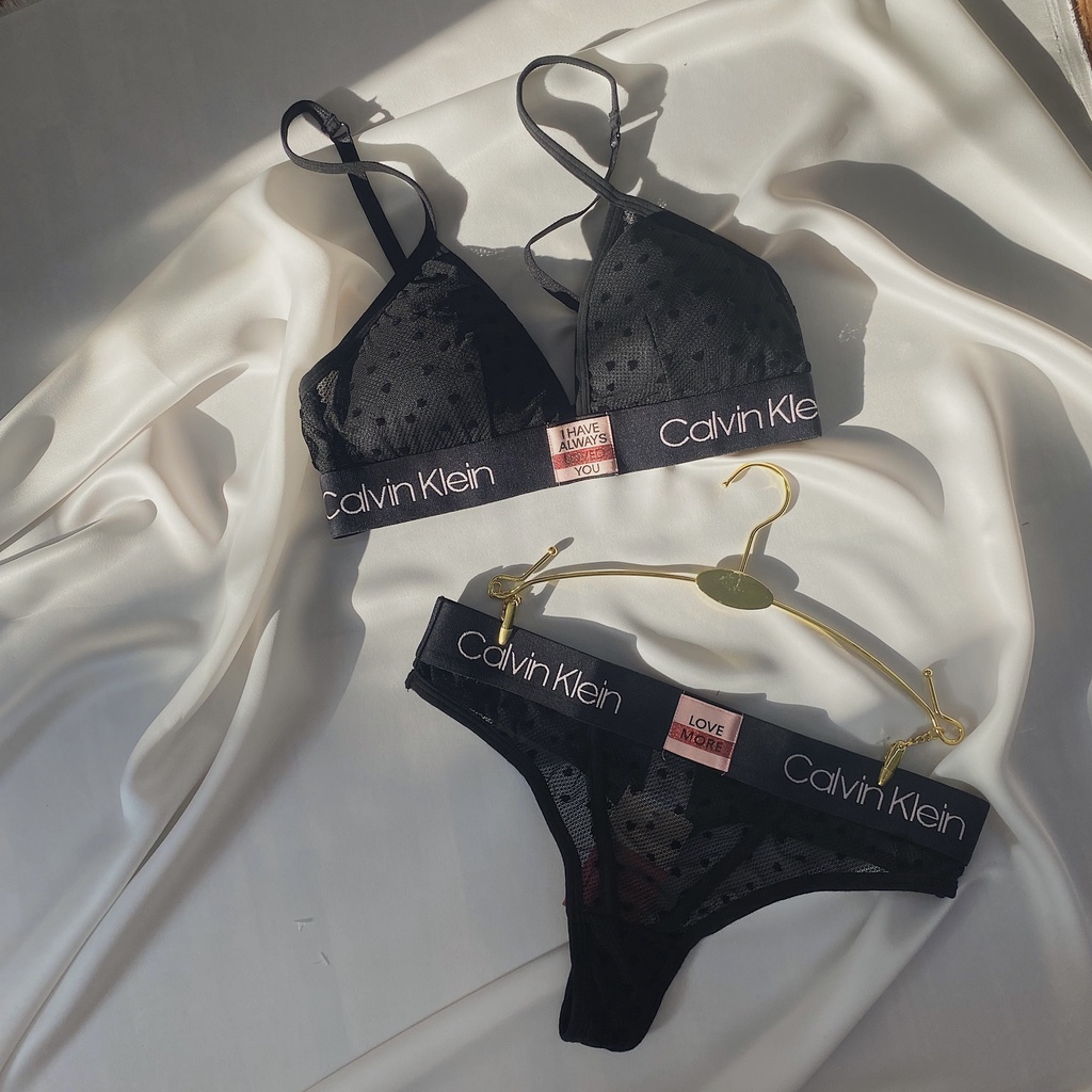 Bộ đồ lót CalvinKlein lưới chấm bi kèm sẵn mút có thể tháo rời - Set CK