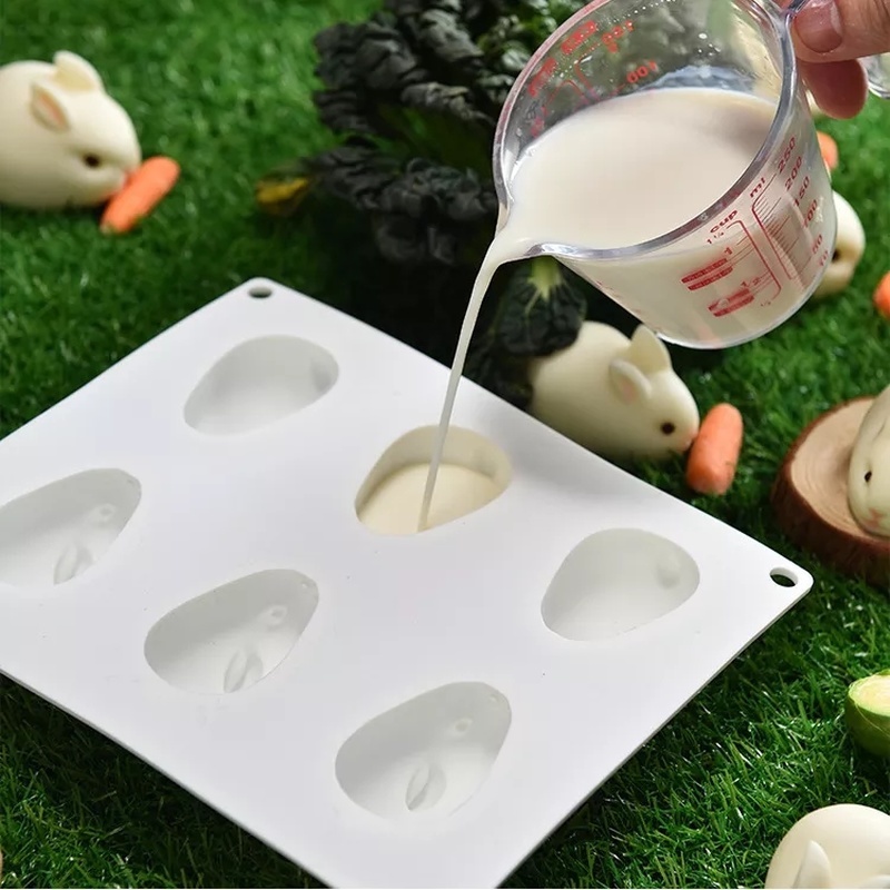 Khuôn Silicone Làm Bánh Hình Thỏ Con Xinh Xắn