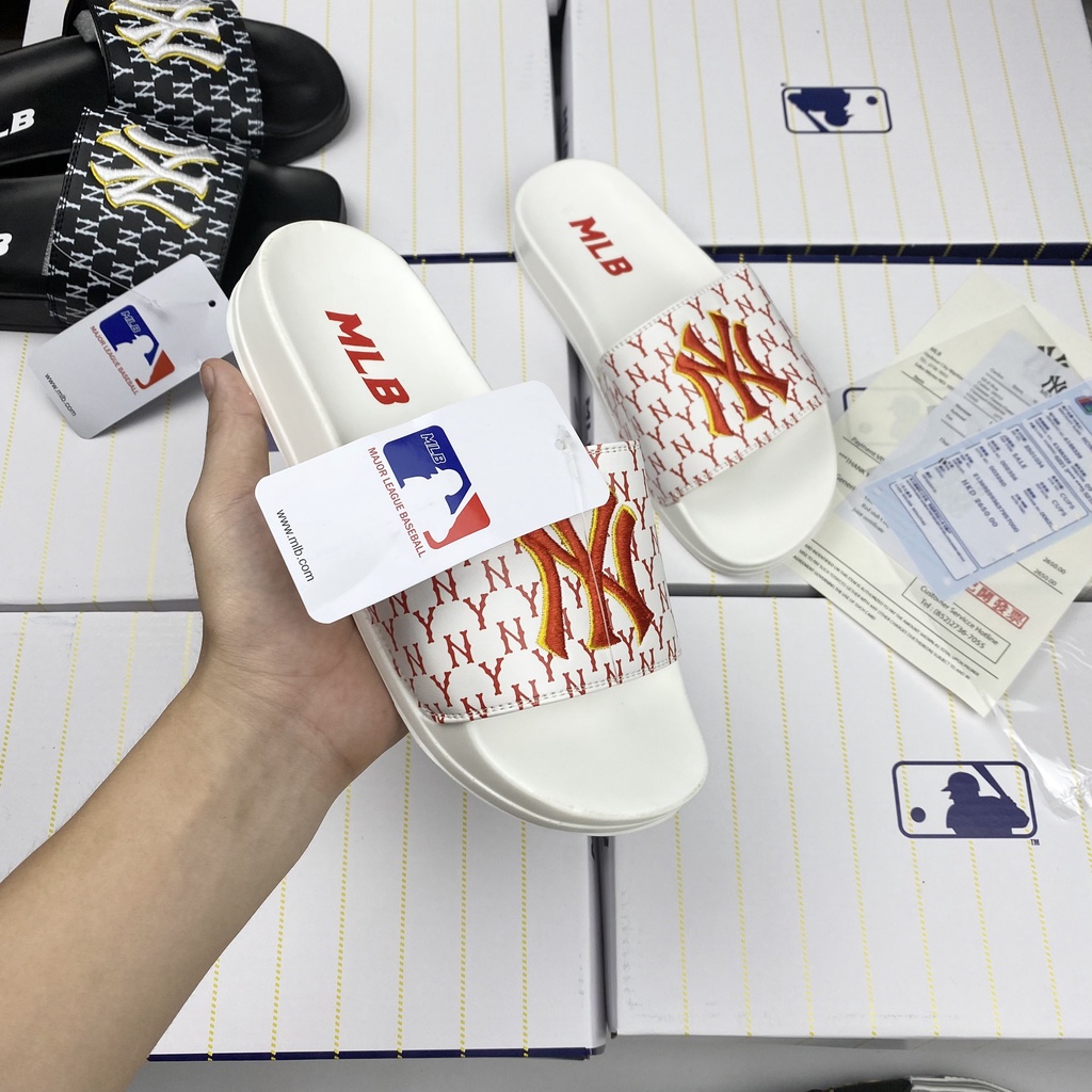 [ Full Box + Bill ] Dép Quai Ngang MLB NY Chữ Thêu Freesize, Dép Lê Nam Nữ Đế Cao Su Non Tăng 3CM Trending 2022