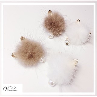 Bông tai cục bông hình mèo dễ thương - B1171