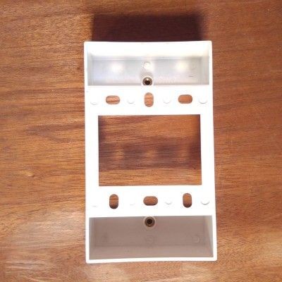 Đế nổi cao,thấp SINO (dùng gắn mặt hoặc ổ cắm trong shop)Tuấn Yến