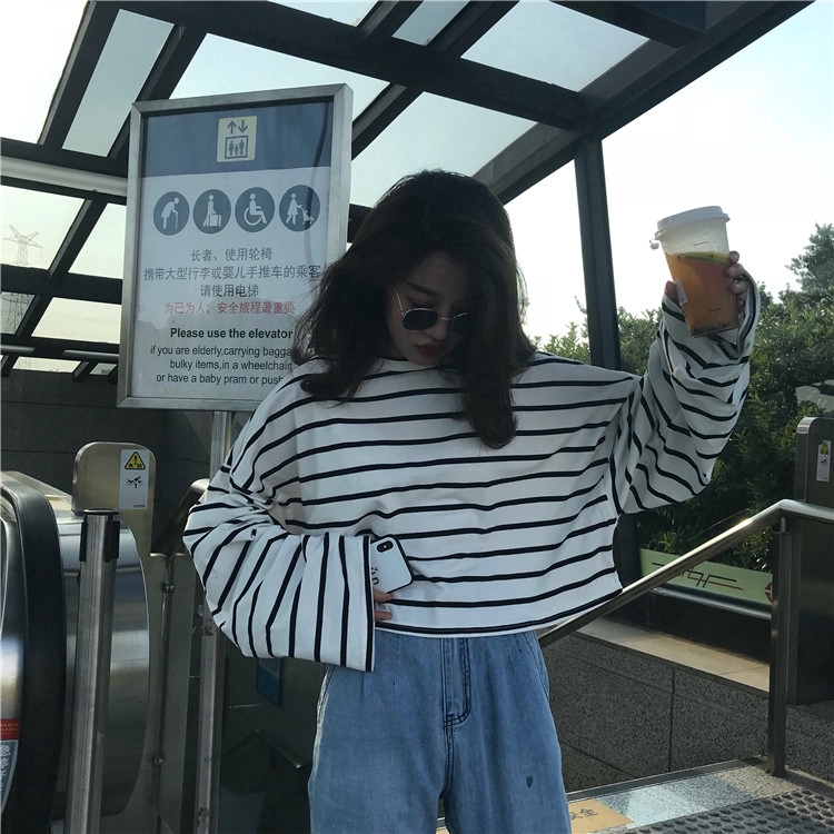 Áo Thun Nữ Tay Dài Dáng Rộng Kẻ Sọc Ngang Phong Cách Hàn Quốc