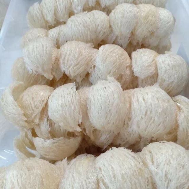Tổ yến tinh chế_ tặng táo và đường phèn để chưng tổ yến
