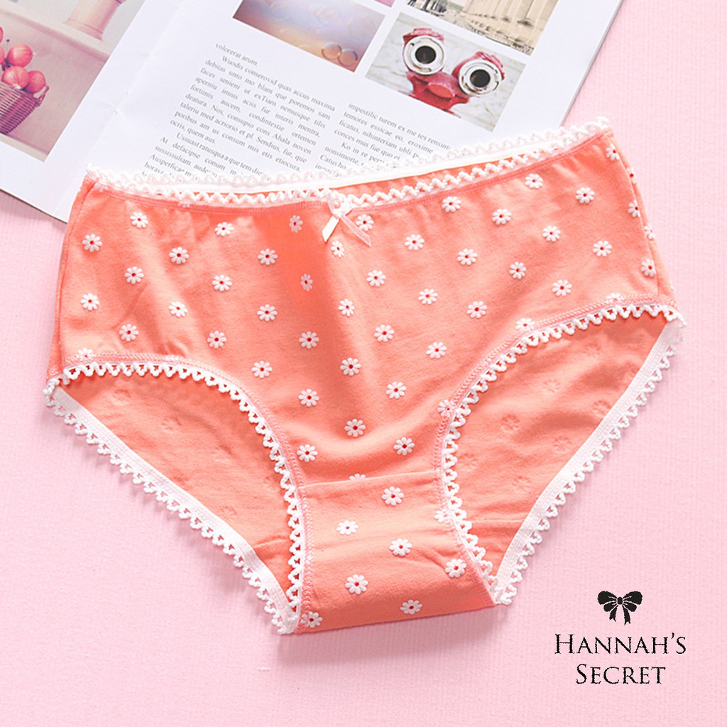 Quần lót cotton hoa cúc nhí siêu cute | BigBuy360 - bigbuy360.vn