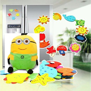 Gối chăn Thú bông hình Minion và bộ nam châm hình thú bằng gỗ sắc màu ngộ nghĩnh
