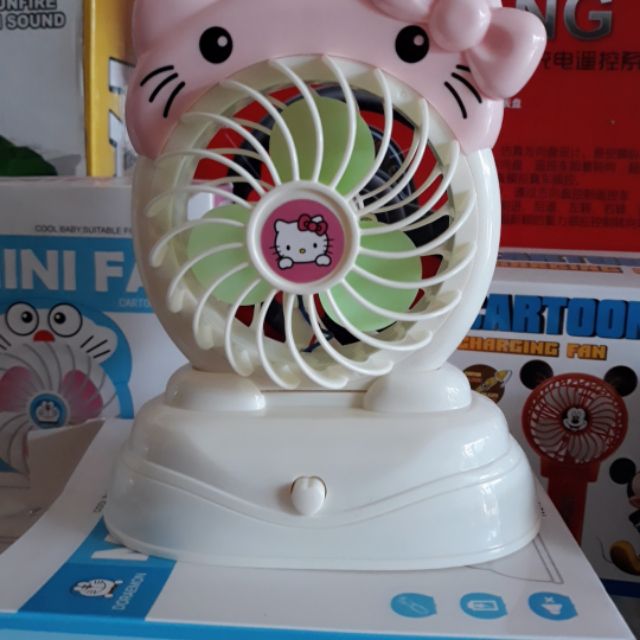 Quạt tích điện mini