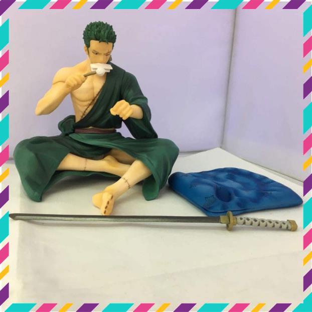 Mô hình Zoro One Piece - Zoro Ngồi Lau KIếm - Hàng Cao Cấp - Cao 17cm - Tượng Figure