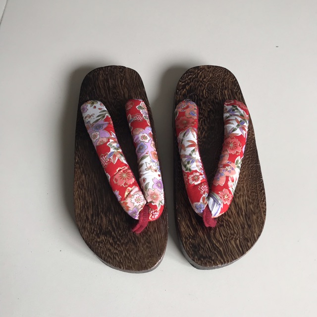 Geta nữ đế thấp  order