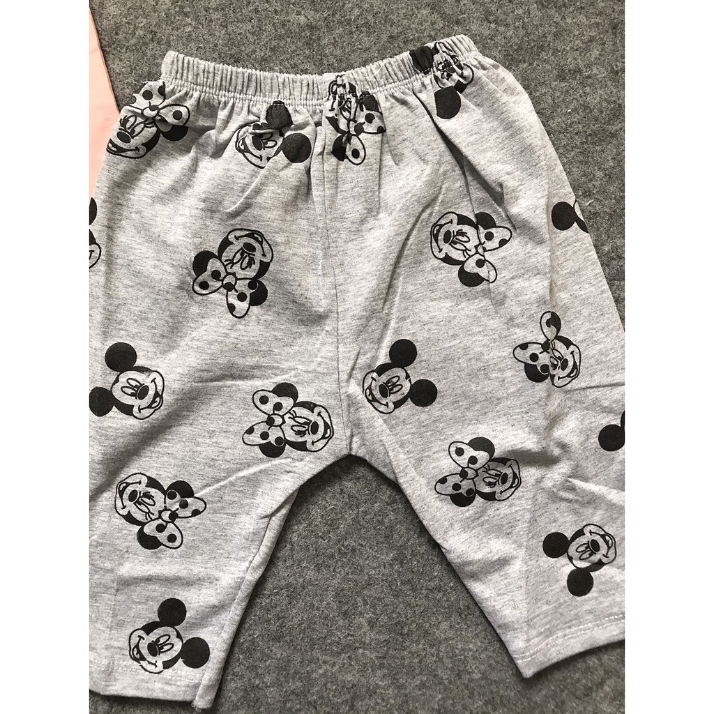 Bộ bé gái Mickey áo cộ tay và quần ngố XHN556