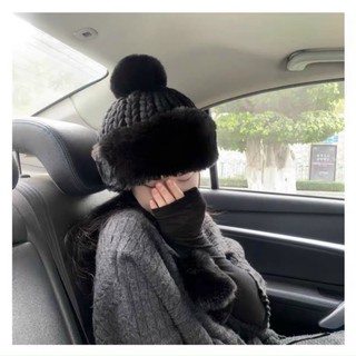 Mũ len thừng phối lông dây quả bông