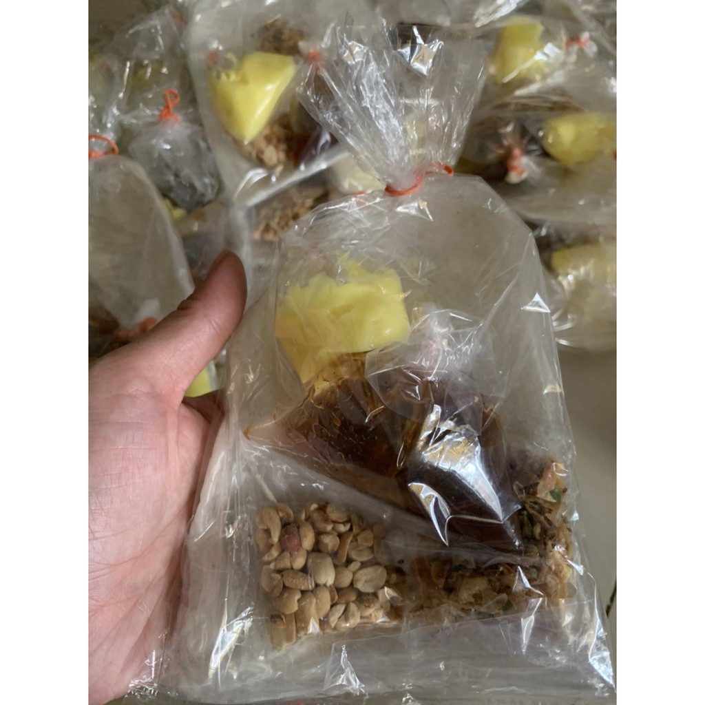 Combo 20 bánh tráng me bơ Tây Ninh cực thơm ngon