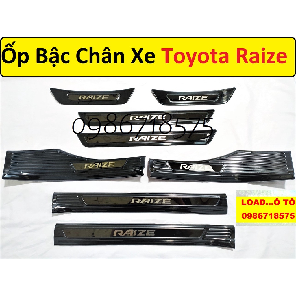 Ốp Bậc Chân, Nẹp Bước Chân Titan Xe Toyota Raize 2022-2021 Mẫu Titan Cao Cấp