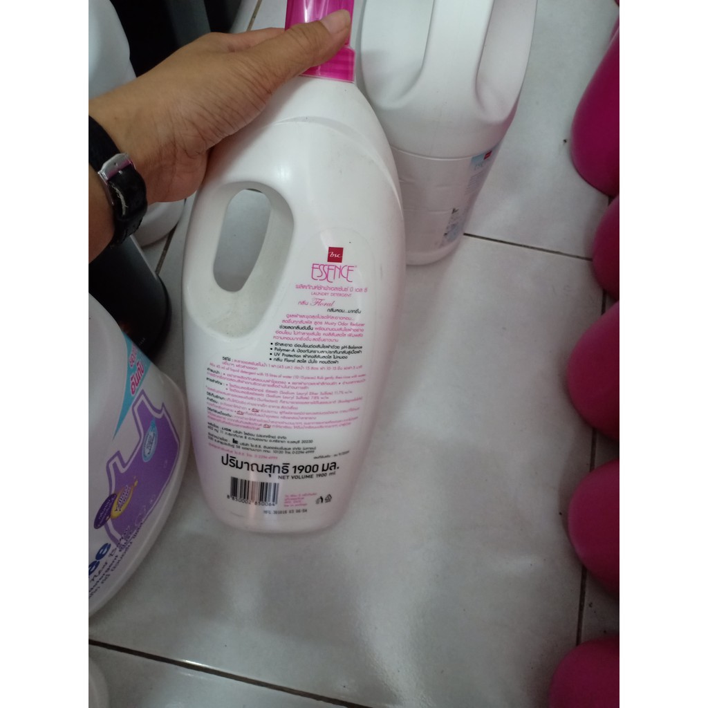 nước giặt essence 3.5L ( tím, xanh, hồng)