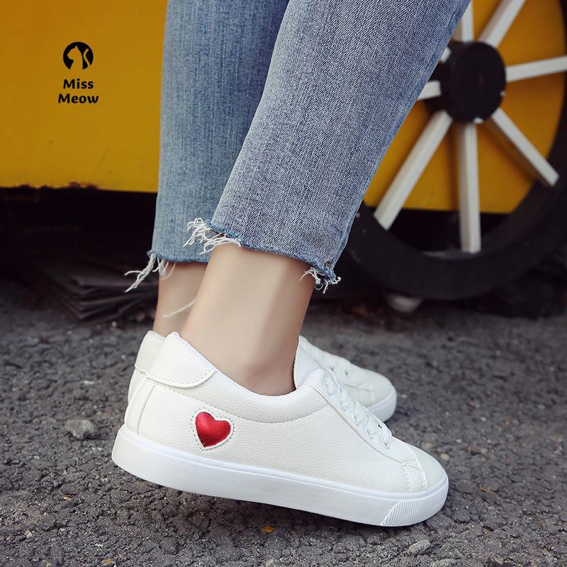 Miss meow Mùa thu năm 2021 phiên bản mới của Hàn Quốc giày trắng nhỏ thể thao giản dị mũi tròn trong thời trang đơn | BigBuy360 - bigbuy360.vn