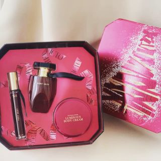 Set nước hoa Very Sexy Victoria Secret