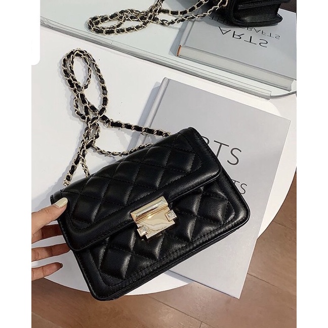 Túi Đeo Vai Kẻ Ô Trám Kiểu Dáng Đơn Giản Dễ Phối Đồ Size 19cm