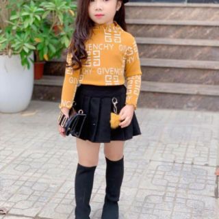 Set áo chân váy quả bông
