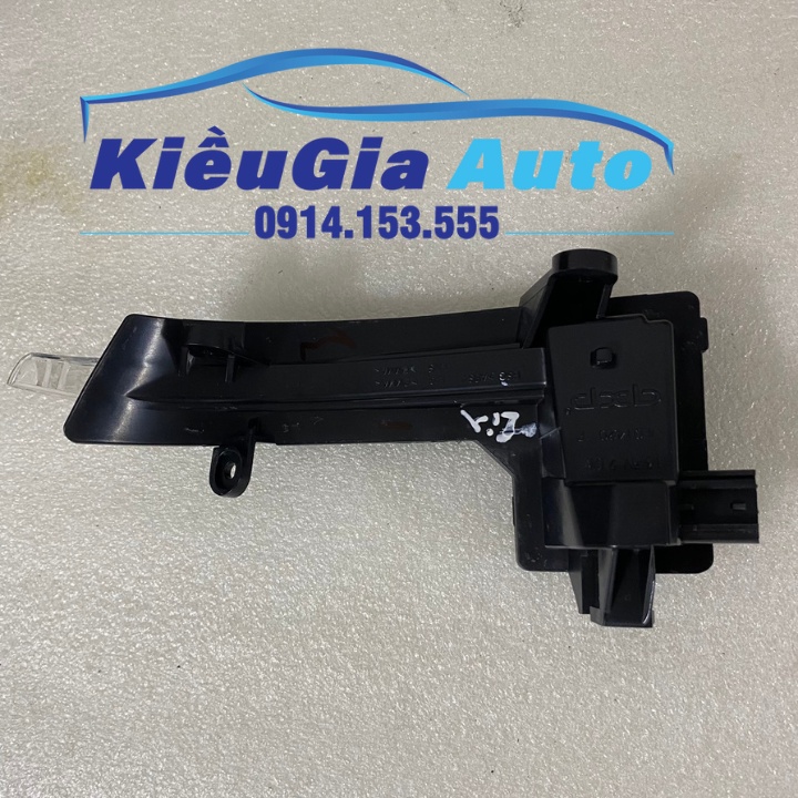 Đèn xi nhan gương  chiếu hậu Mazda 3 2017-2019