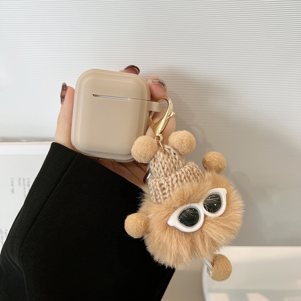 Vỏ bảo vệ hộp sạc tai nghe Airpods 1 2 pro hình gấu khaki bằng TPU xinh xắn kèm móc khóa