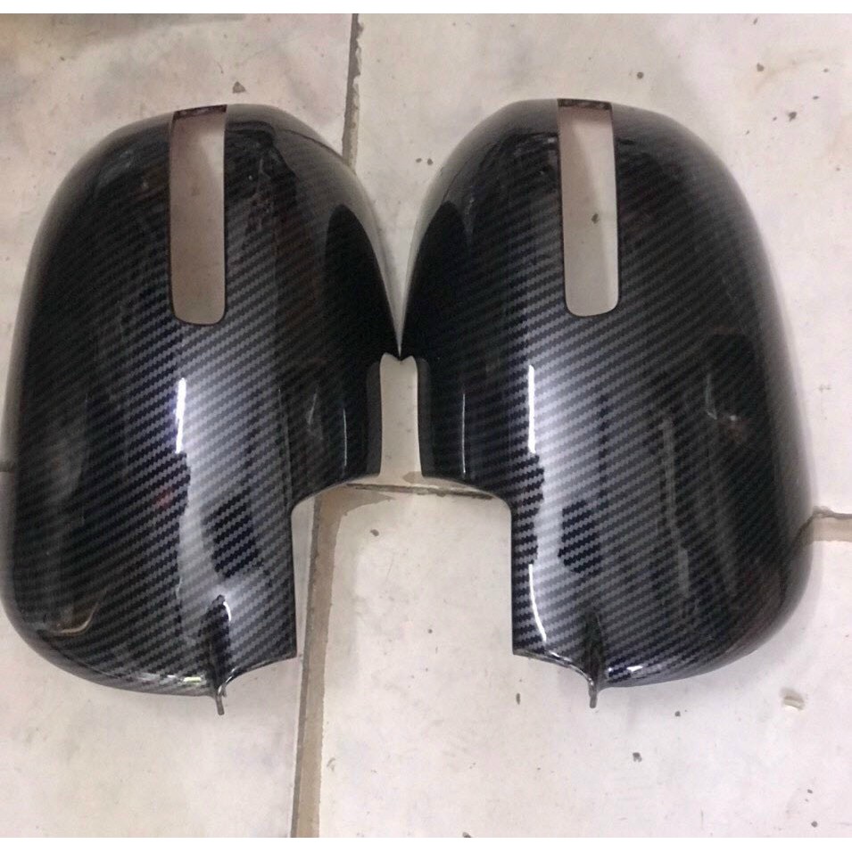 Ốp gương xe Outlander 2017-2021