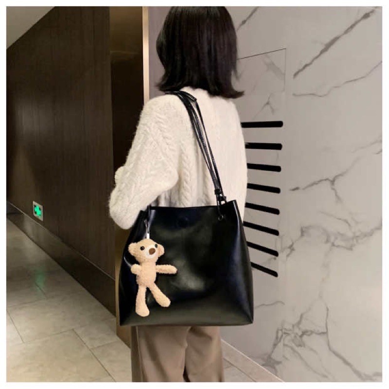 Túi học sinh kèm gấu