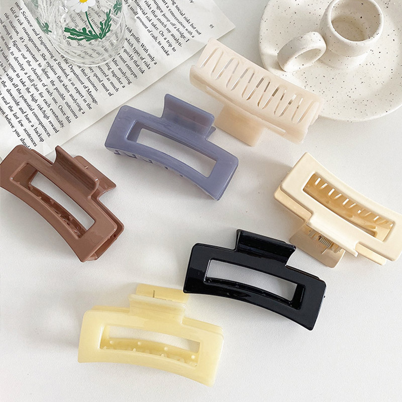 Kẹp tóc bằng acrylic thiết kế đơn giản thời trang