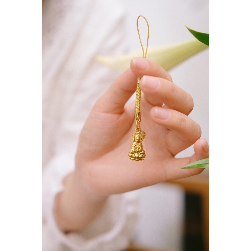 Móc khoá phong thuỷ Quan Âm cầu bình an | BigBuy360 - bigbuy360.vn