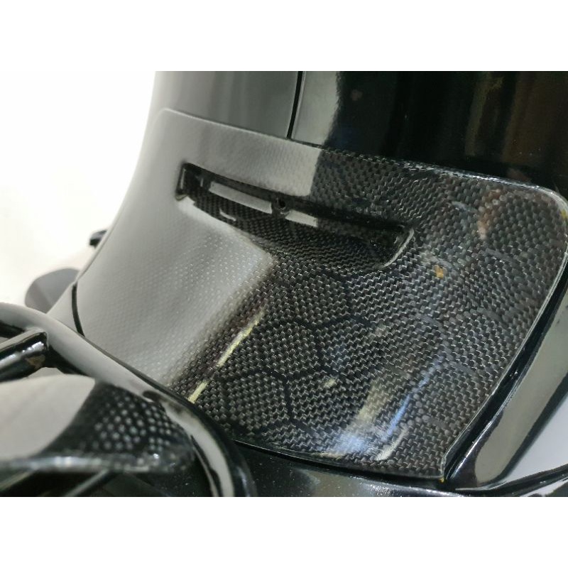Nắp che bugi  Vespa Sprint Carbon 100%