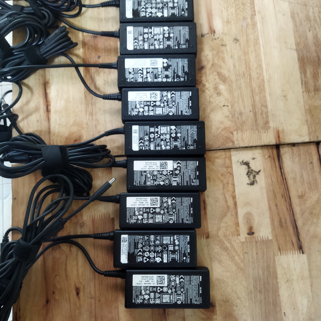 Bộ sạc Laptop DELL đầu kim nhỏ 19.5V-2.31A  hàng zin
