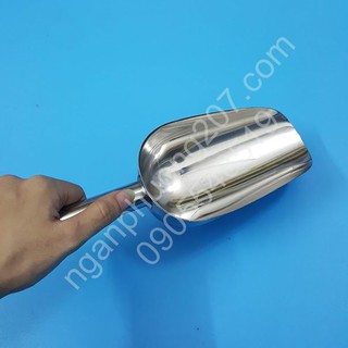 Dụng cụ xúc đá inox, muỗng xúc đá
