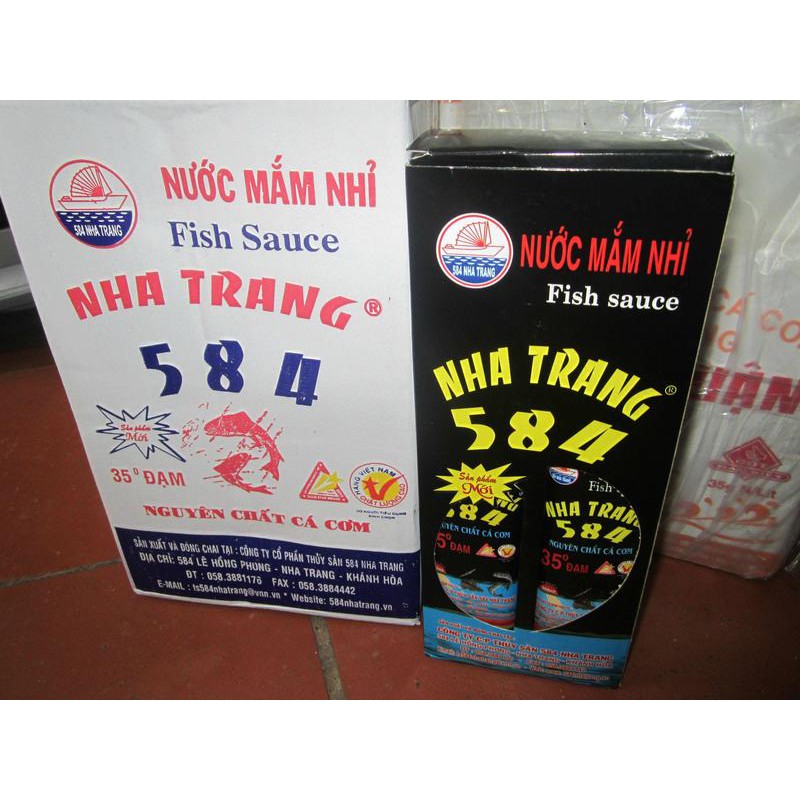 Nước mắm nhỉ cá cơm 584 Nha Trang 35 độ đạm, chai thủy tinh 500ml