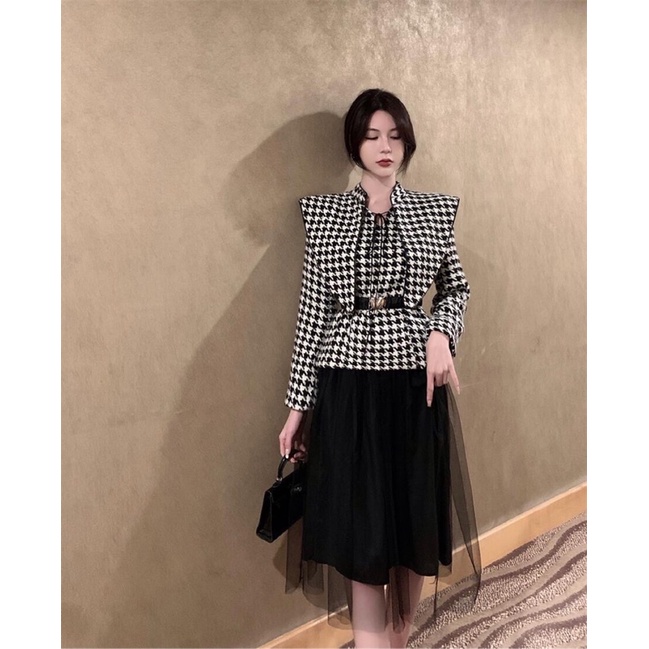 Set áo dạ tweed họa tiết răng sói phối chân váy lưới sang trọng kèm thắt lưng, có ảnh thật