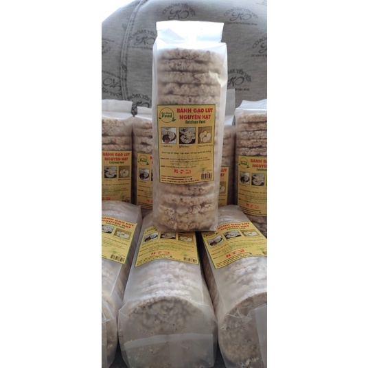 Bánh gạo lứt nguyên hạt EAT CLEAN  gồm 3 vị bánh huyết rồng ,bánh tím than, bánh lứt yến mạch ăn kiêng giảm cân.