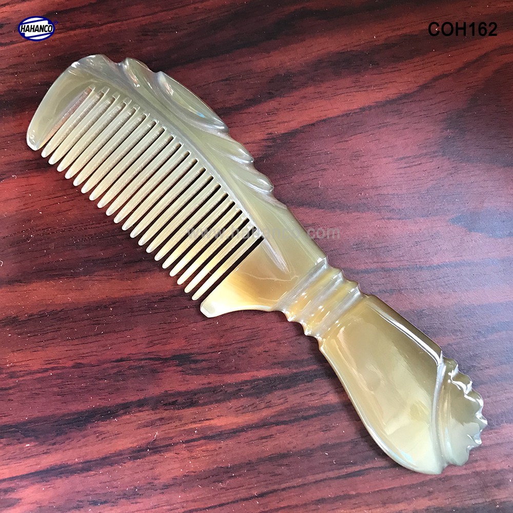 Lược sừng xuất Nhật - COH162 (Size: M- 16cm) Cổ điển nhỏ gọn - Horn Comb of HAHANCO - Chăm sóc tóc