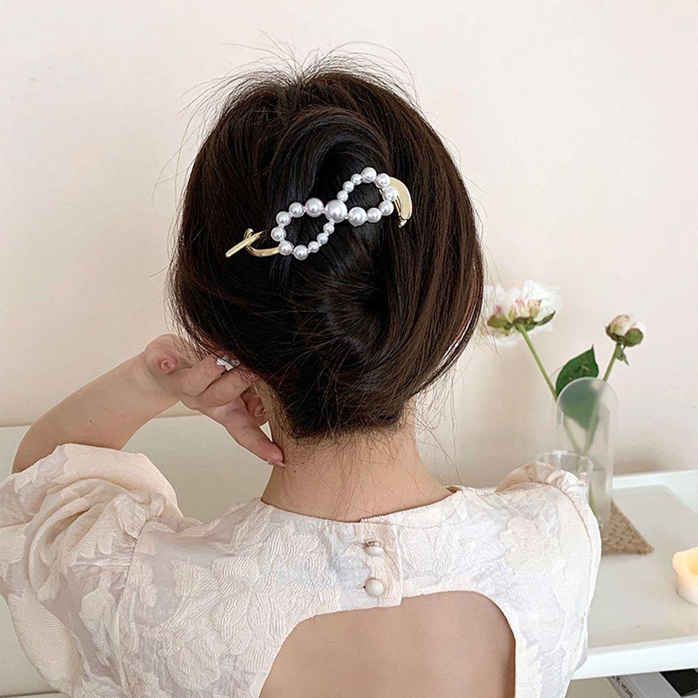 Kẹp Tóc Đuôi Ngựa Hình Quả Chuối Màu Ngà Thời Trang Cho Nữ Giá Đỡ