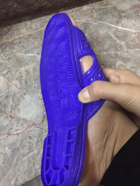 Dép tổ ong xanh dương đậm size 35 đến 42