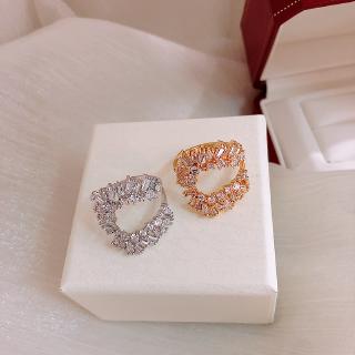 Nhẫn kim cương cặp nhẫn đuôi nhẫn phóng đại chỉ số nhẫn