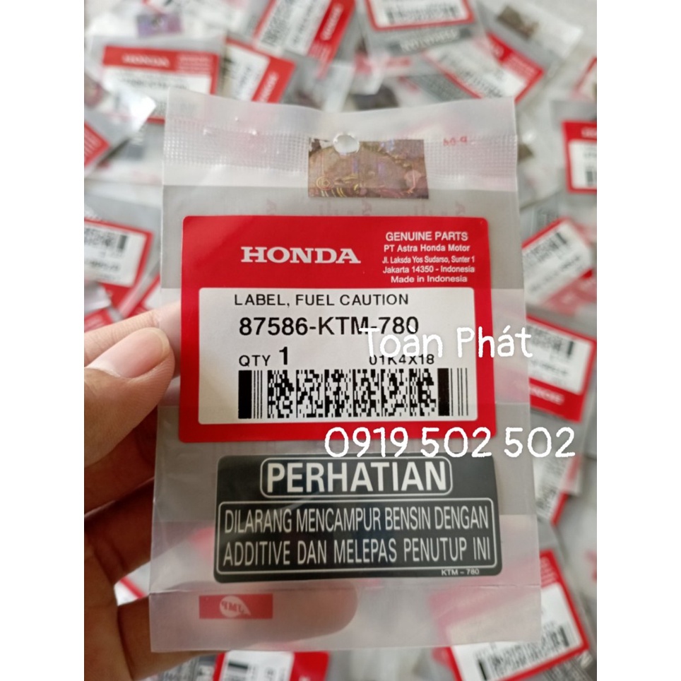 TEM THÔNG SỐ NẮP BÌNH XĂNG SONIC - 87586KTM780 - SONIC 150R CHÍNH HÃNG HONDA INDONESIA