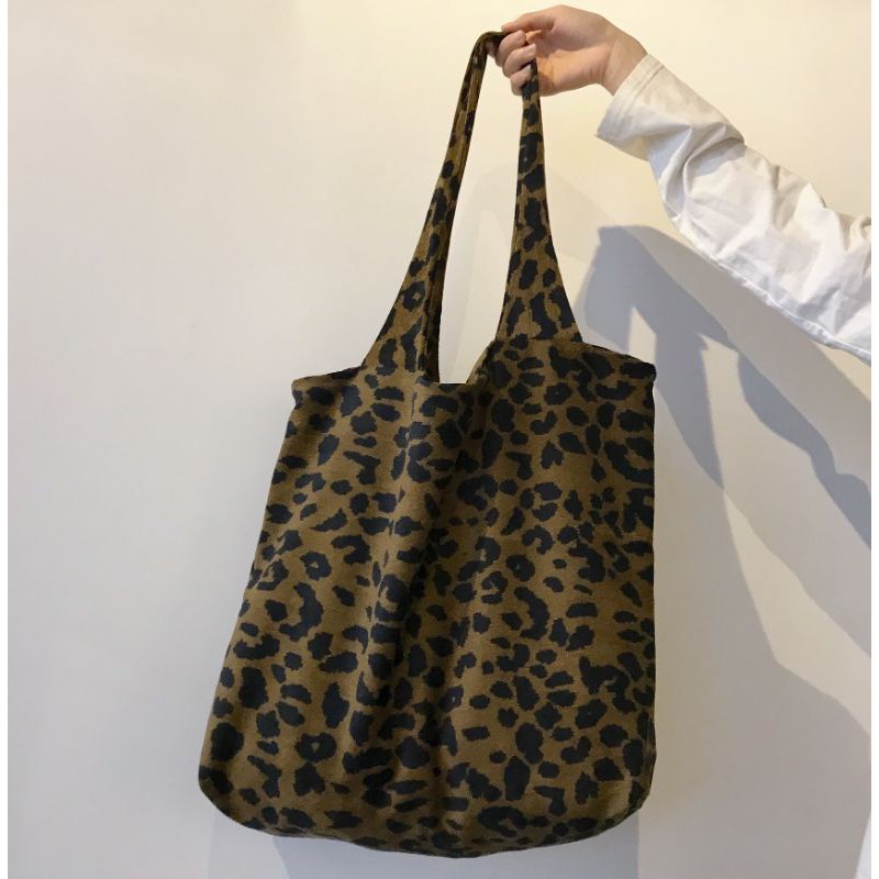 Tote Full họa tiết da beo