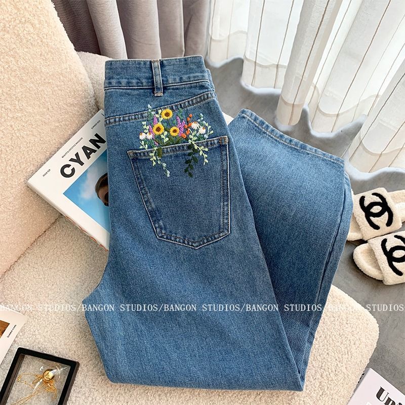 Quần Jean Lưng Cao Ống Suông Rộng Thêu Họa Tiết Cá Tính Thời Trang Cho Nữ