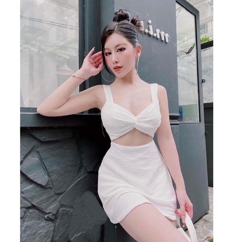 ĐẦM 2 DÂY XOẮN NGỰC