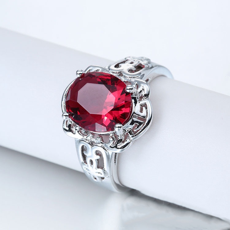 Nhẫn Đính Đá Zircon Đỏ Sang Trọng Thanh Lịch Cho Nữ