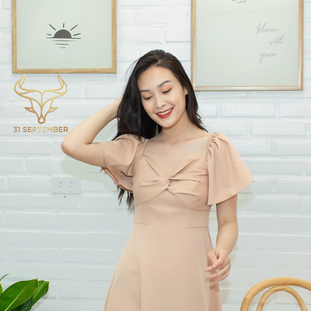 (QUÀ TẶNG LÀ MỘT ĐÔI TẤT NGẪU NHIÊN) Đầm nữ dáng xòe tay bồng trễ vai, váy nữ thắt nơ ngực hot trend 31 SEPTEMBER S009 | BigBuy360 - bigbuy360.vn